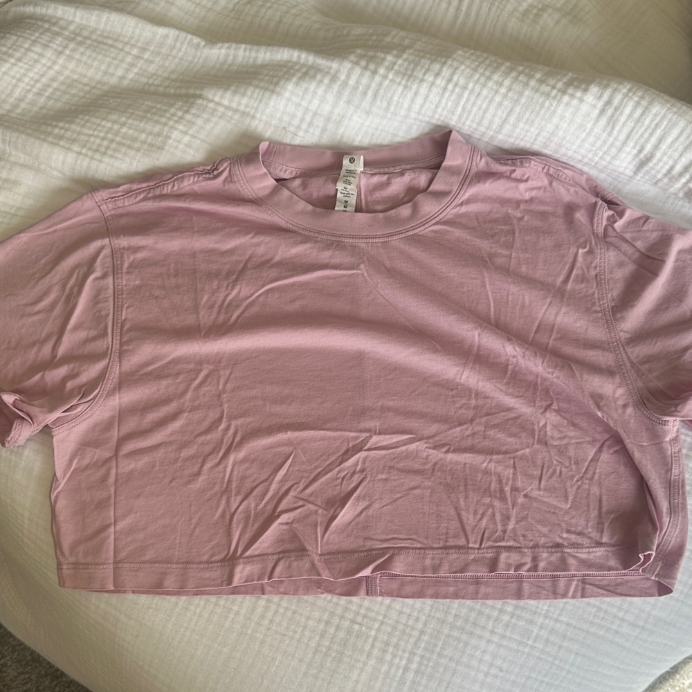 lululemon athletica Light Pink Short Sleeve Tee